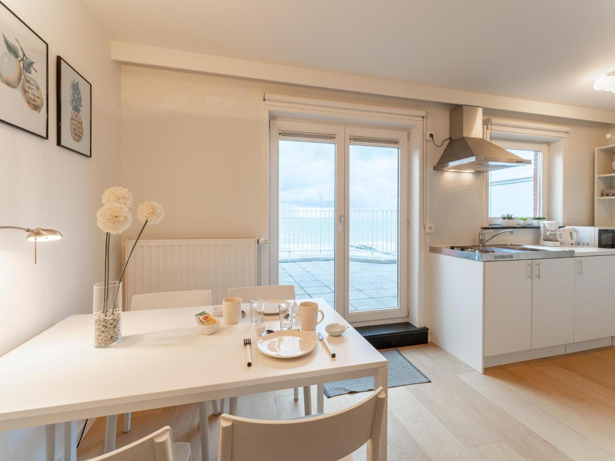 10 Hoog Aan Zee Apartment Миделкерке Екстериор снимка